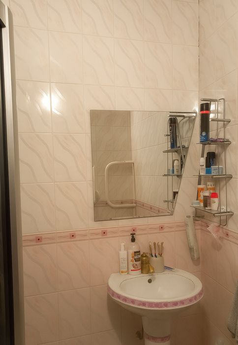 2комн кв н/п Район 1000мел