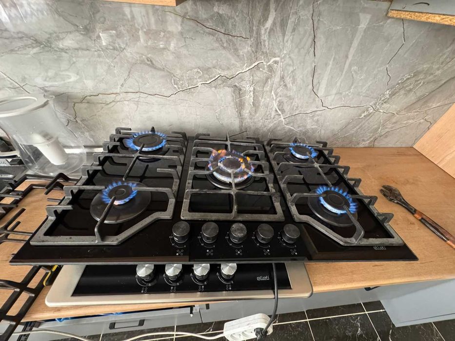 Газовую поверхность