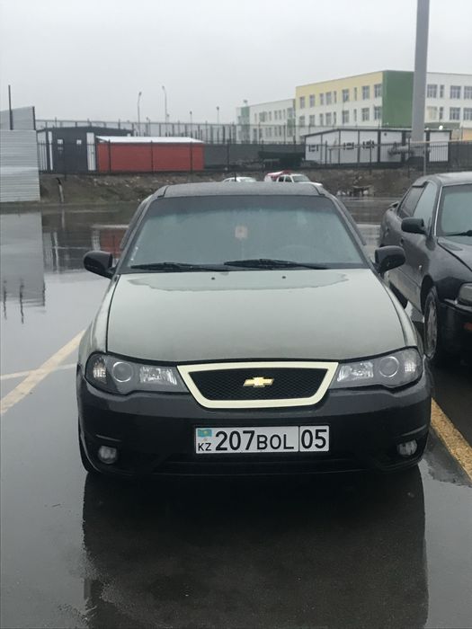 Продам Nexia 2 обьём 1.5 год 2011
