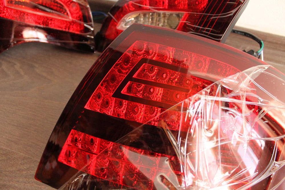 Стопове ауди А4 B7 Комби LED диодни нови audi пълен комплект Тунинг
