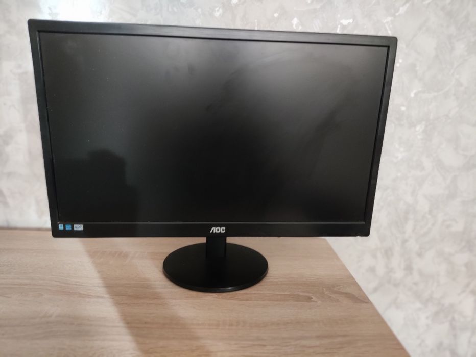 Компютър + монитор