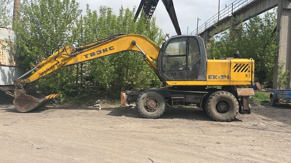 Продам Экскаватор ЕК14