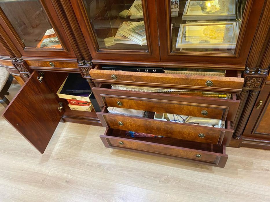 Стенка в гостиную