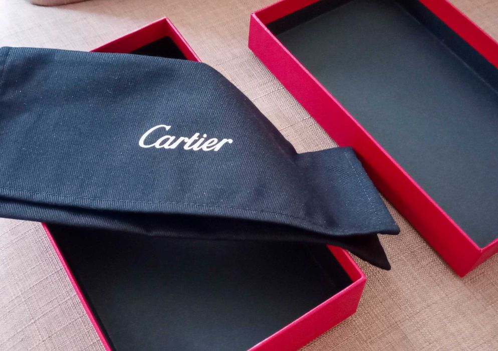 Cutie originala, pre-owned , pentru depozitatre bijuteii Cartier