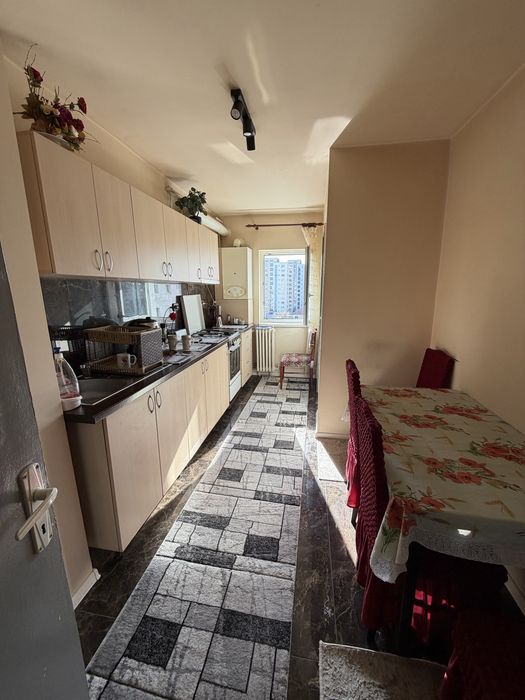 Vand apartament 4 camere, zona Flora Manastur