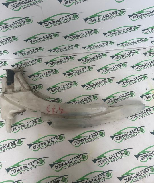 Vas lichid parbriz XS41-17618-CH Ford Focus prima generatie