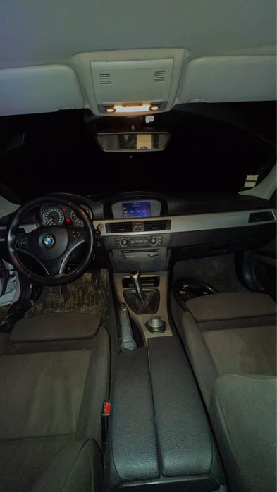 Dezmembrez bmw seria 3 e91/ dezmembrari bmw / piese bmw