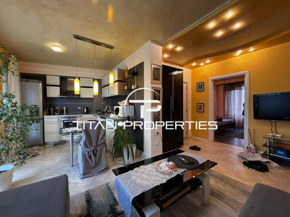 Двустаен, под наем, Център