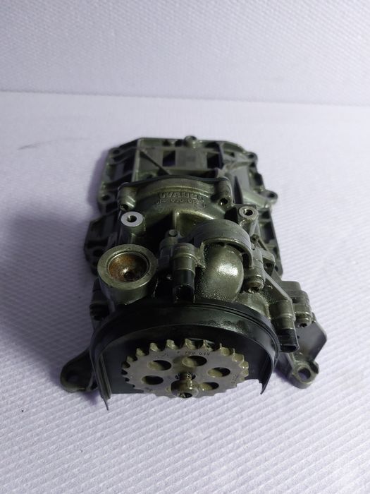Pompa ulei BMW Motor N47 2.0 Diesel E90 - E 93 F20 F30 - F33 F07 F10