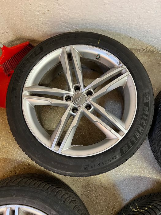 Roti iarna 245 45 19 michelin jante cu anvelope