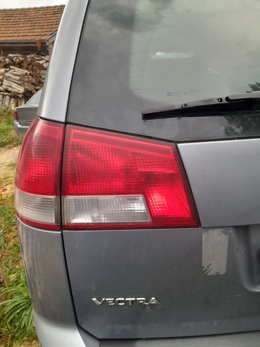 Опел Вектра Ц 1.9 CDTI дизел 2005-2008 на части .Десен волан