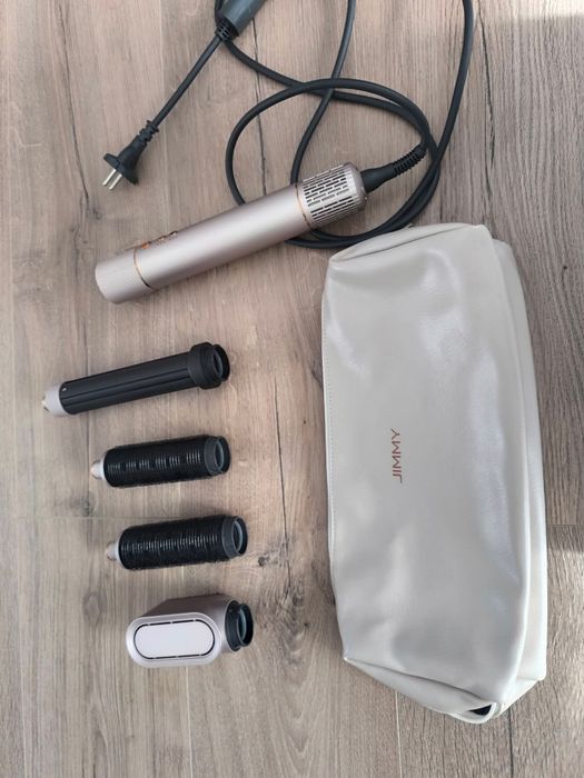 Мултистайлър JIMMY HF9
Продавам Мултистайлър за коса JIMMY - HF9, заку