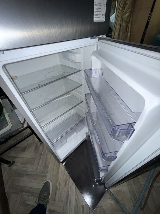 Xolodilnik Beston 2025