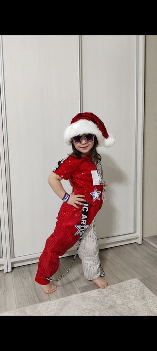 Продам костюм диско