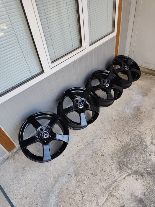 17/5/112-МЕРЦЕДЕС Ц и Е класа-нов внос,перфектни