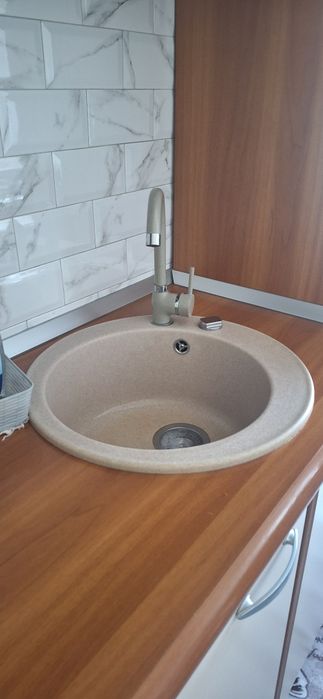 Mobilă de bucătarie