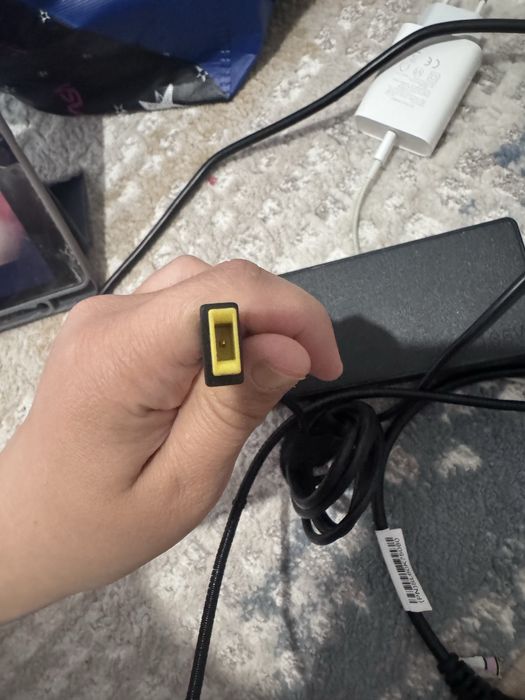 Зарядка для ноутбука lenovo