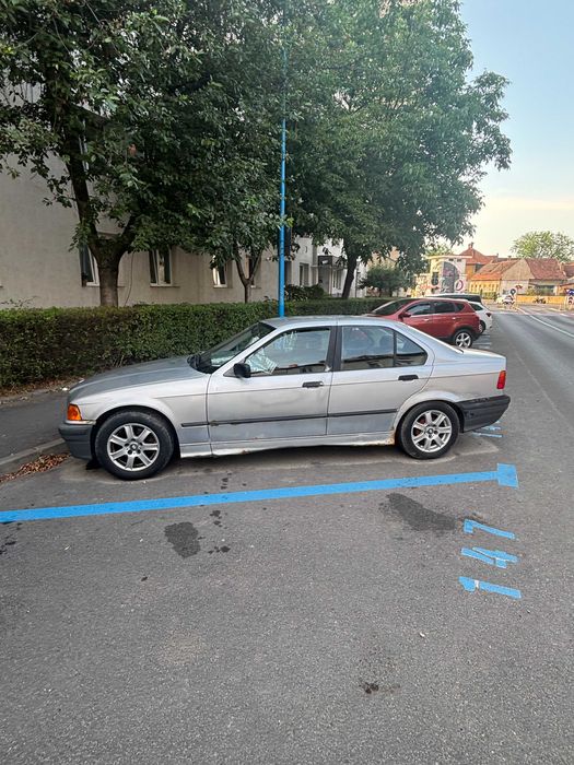 BMW 3 Series 1995 — imagine 4