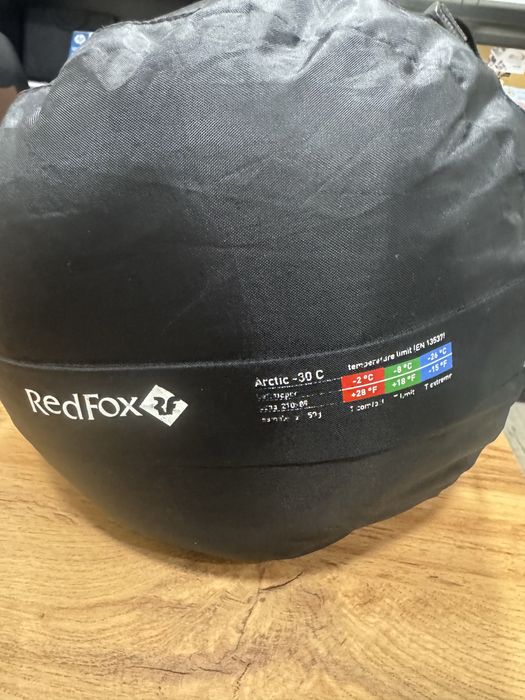Red Fox Arctic -30 спальный мешок