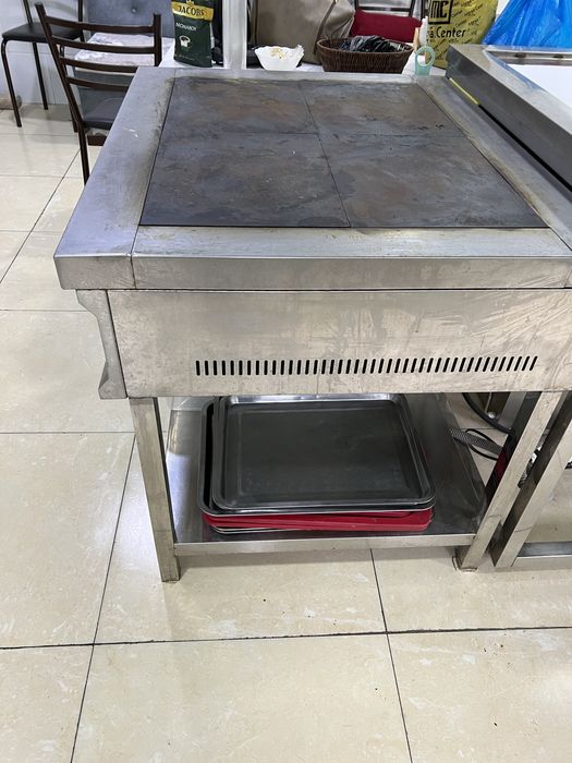 Elektro plita dlya kuhnya