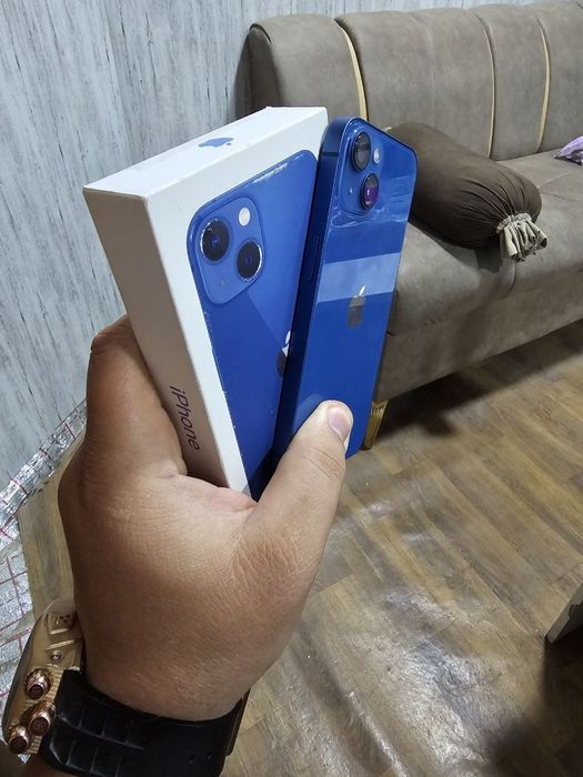 Iphone 13. 128Gb