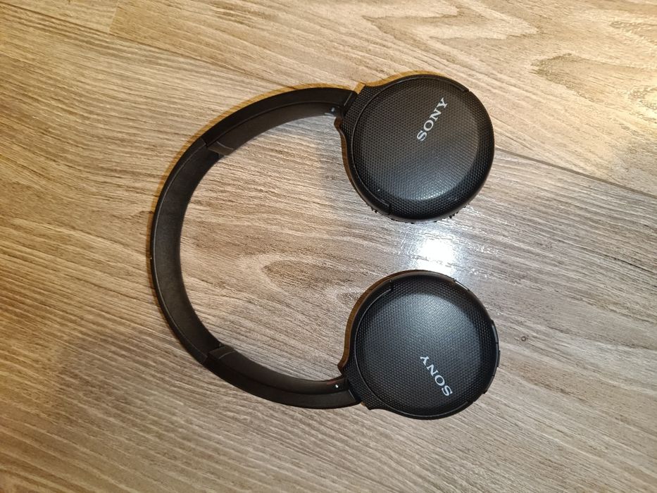 Casti sony bluetooth