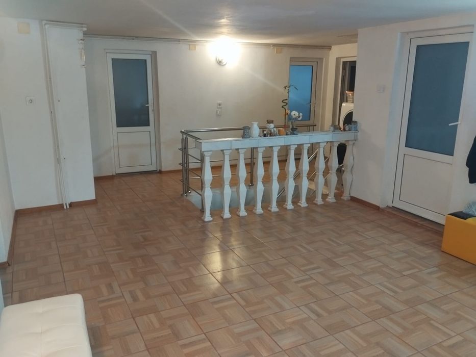 Casa de vanzare localitatea Pischia