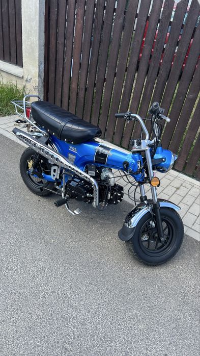 Skyteam st125//Honda Dax,Monkey