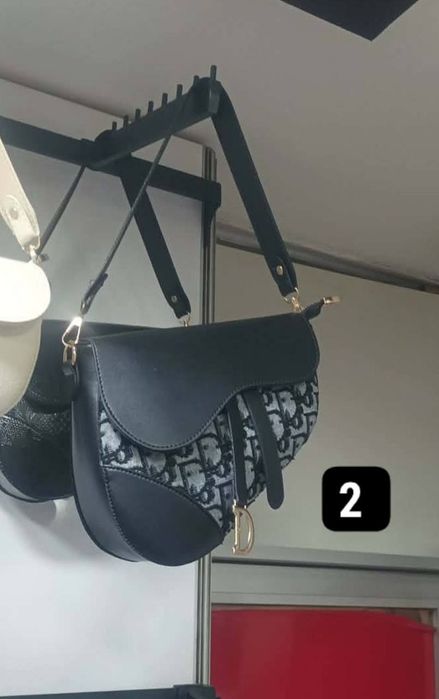 Poșete pentru dama.