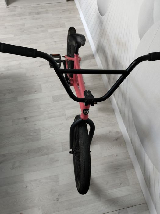 Продам трюковой велосипед BMX