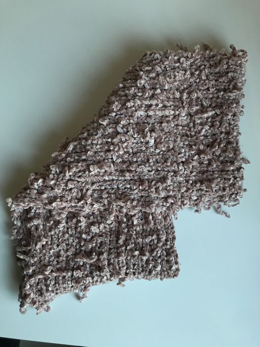 З бр. Дамски шалове