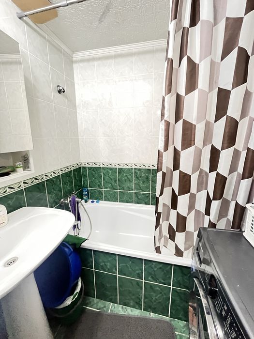 Продам 2 комн квартиру