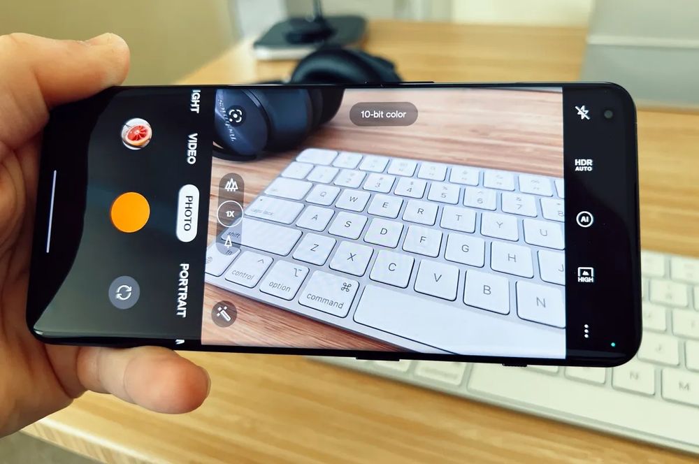 One Plus 10 Pro продается
