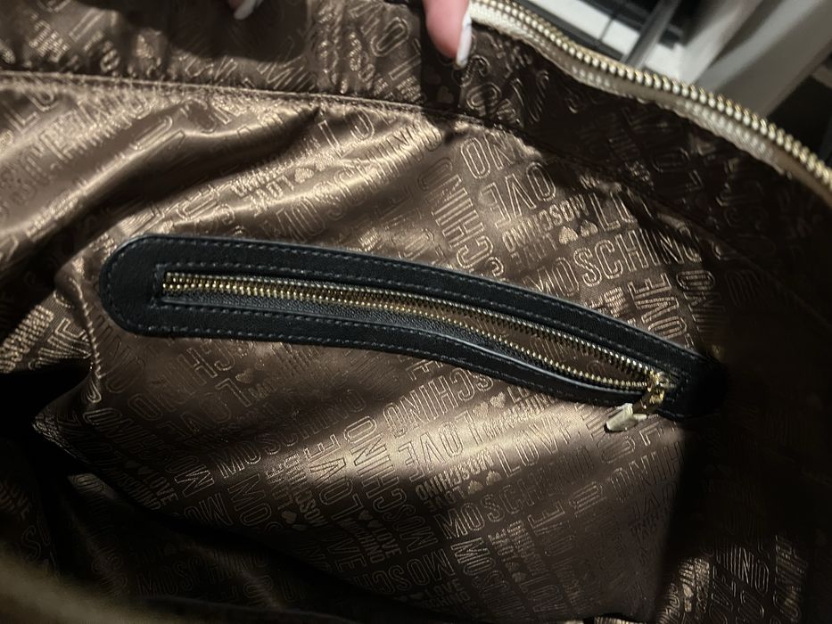 Оригинална чанта Moschino
