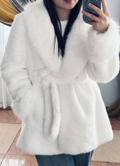 Эко  шуба хороший качество, не надетый!