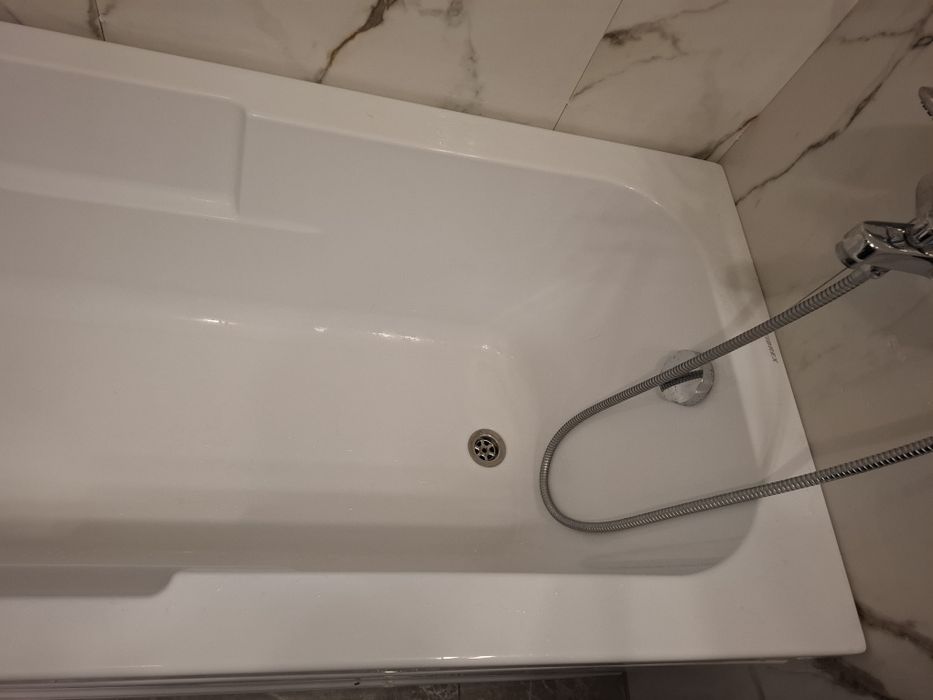 Vând cadă baie 170