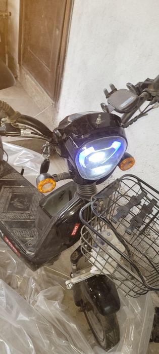 Продам электроскутек 700