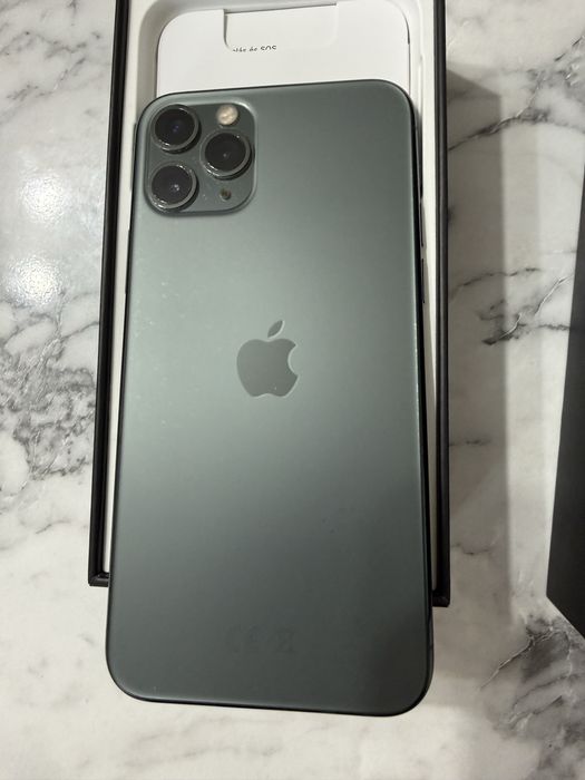 iPhone 11 pro 64 gb impecabil FULL Box