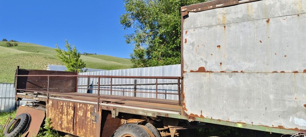 Пчеловодный прицеп