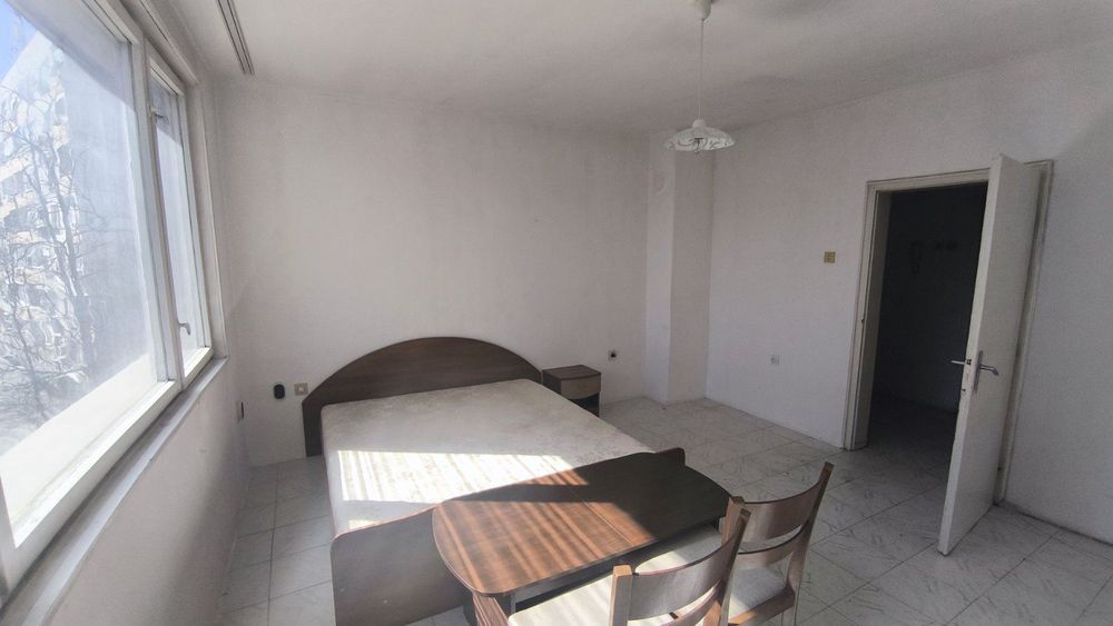 Продава се Двустаен апартамент в Пловдив, Младежки Хълм - 49 кв.м за 2245 €/кв.м - Снимка #2