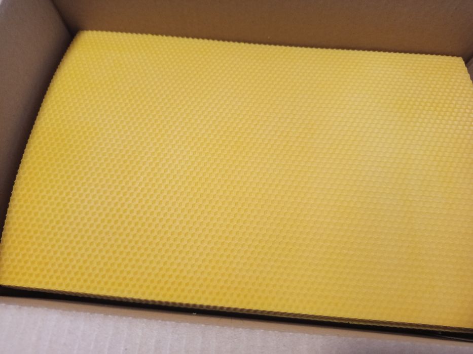 Продам мед, пыльцу, ващину.