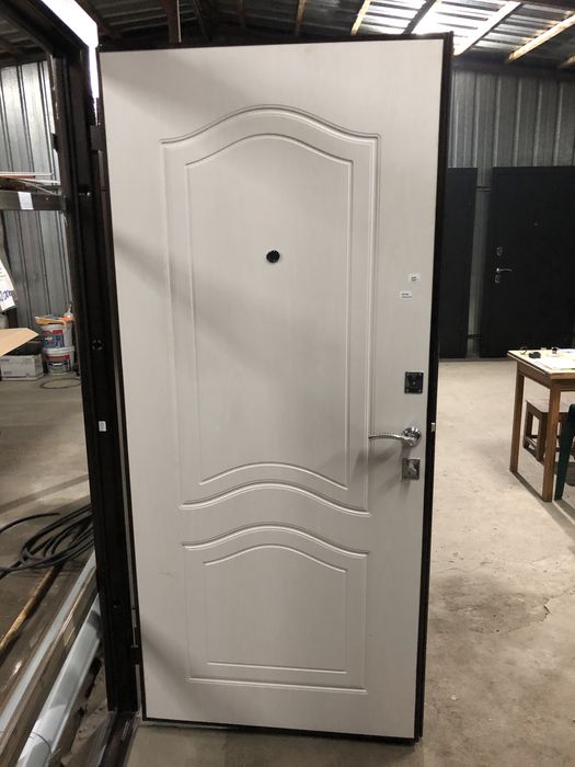 Входные металлические двери