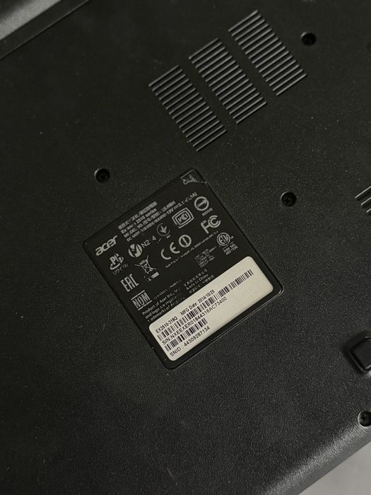 Ноутбук ACER ASPIRE E5-251