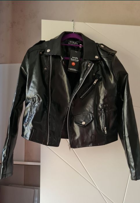 Продам кожанки (М)