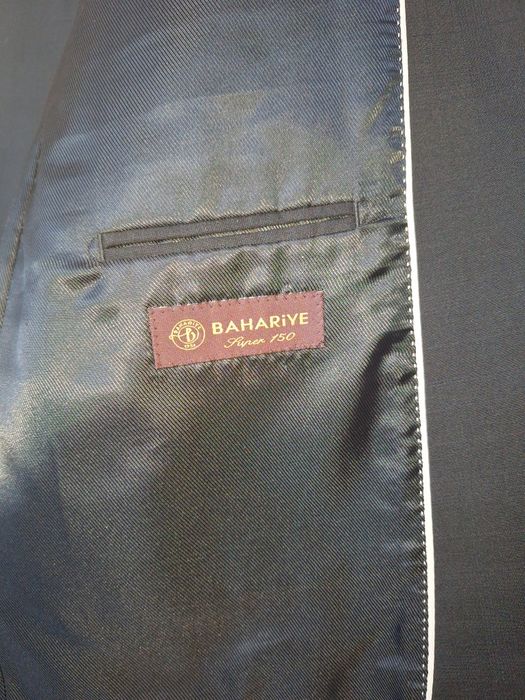 Продавам мъжко сако