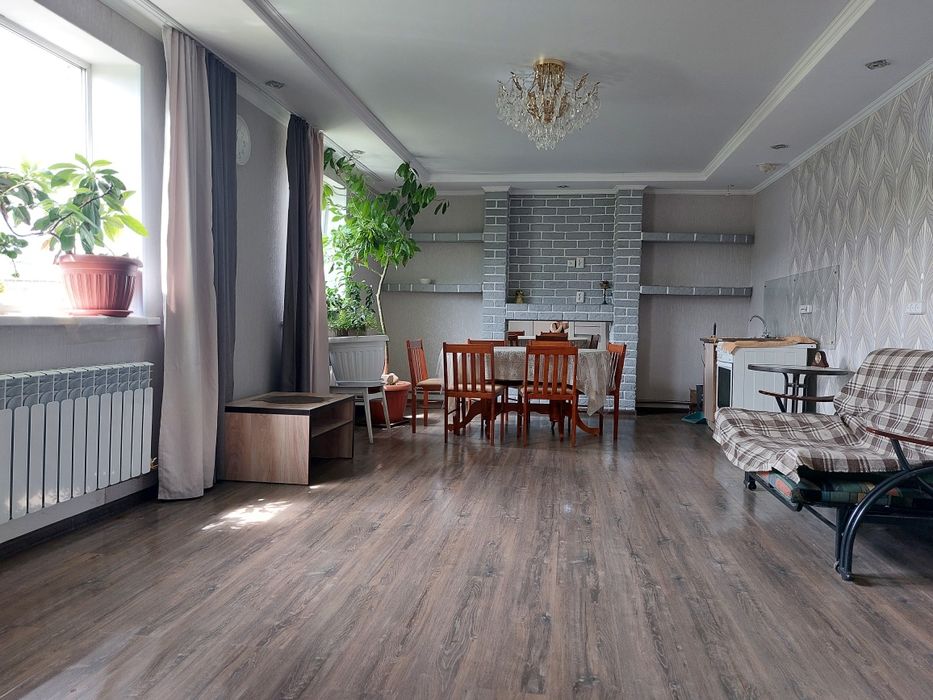 Продам благоустроенный дом  в пригороде