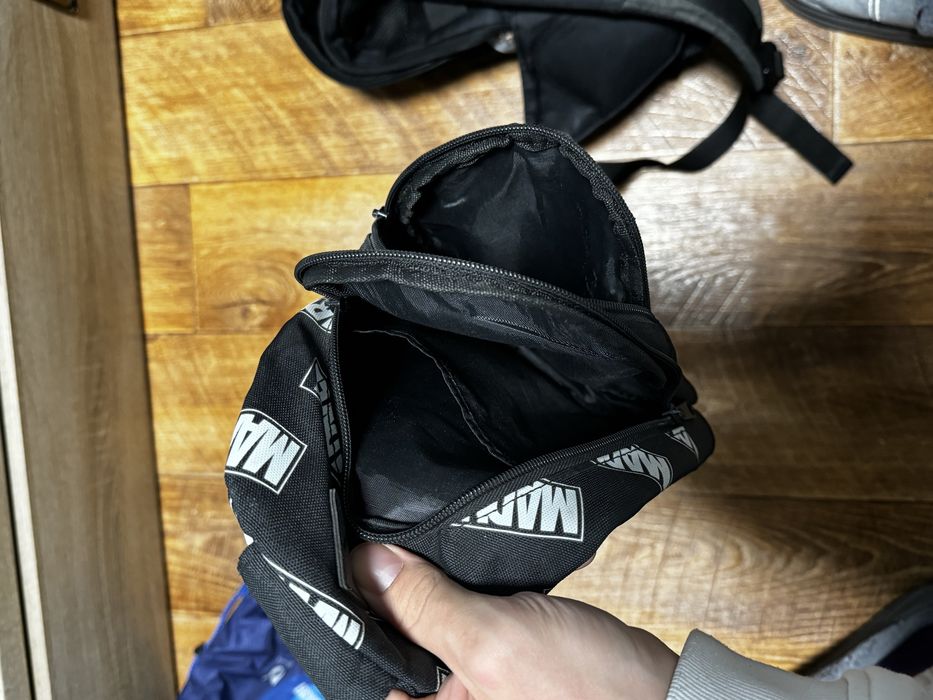 Мешок, бананка и рюкзак СРОЧНО