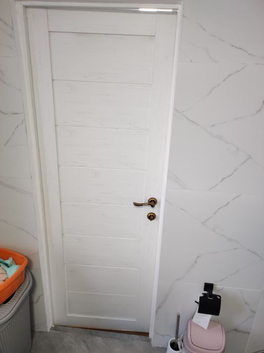 Продам дверь новая