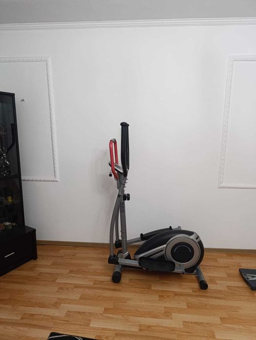 Эллиптический тренажер