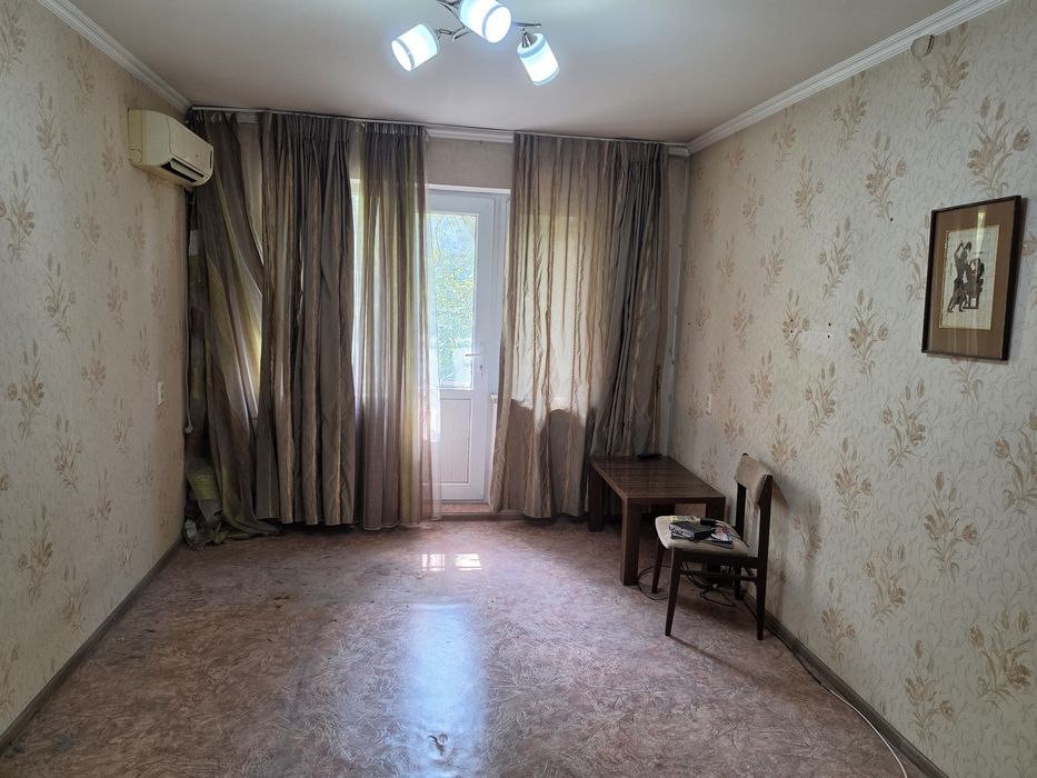 2-ком. в центре, 2 этаж на долгий срок Молагулова 6А